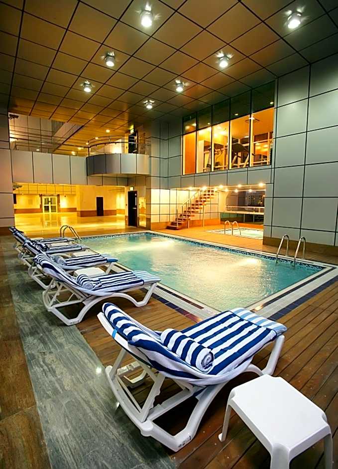 Gulf Oasis Hotel Apartments Fz LLC