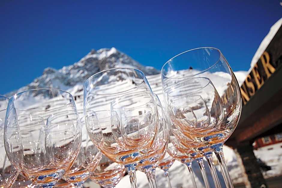 Sporthotel Lorünser