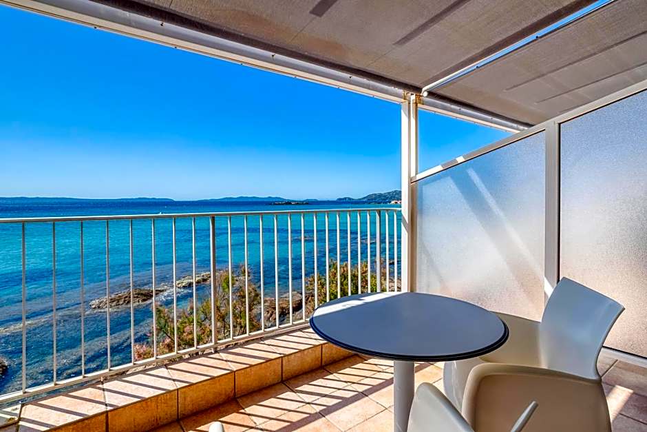 Roc Hotel - Hôtel 4 étoiles les pieds dans l'eau