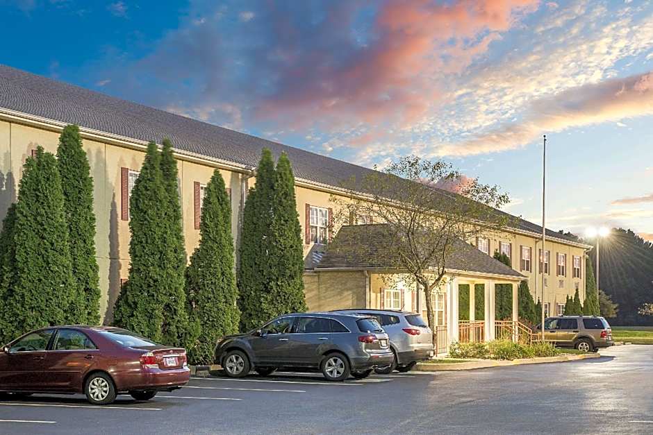 Super 8 Maumee/Toledo, OH