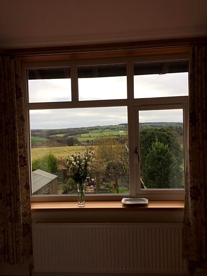 Mooredge - Room only