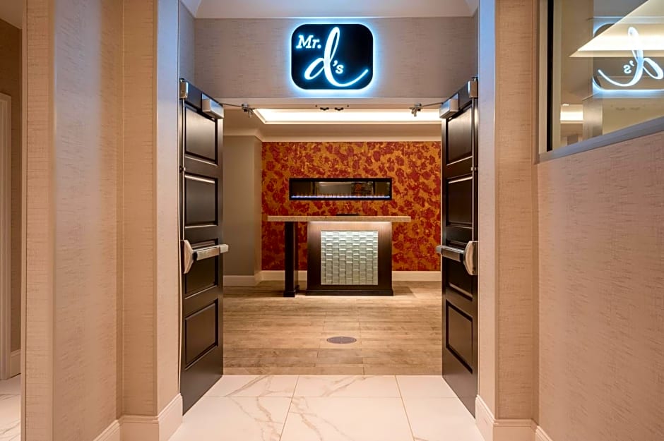 Crowne Plaza Albany - The Desmond Hotel By IHG