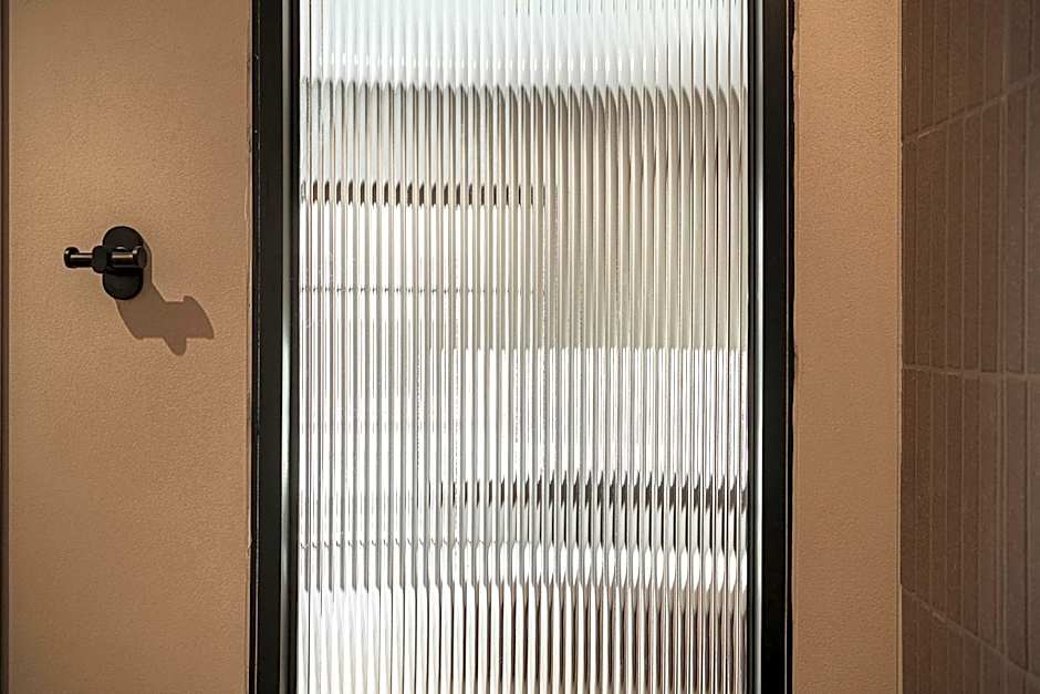 Copal Simple Staying