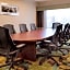 Holiday Inn Hotel & Suites Warren by IHG