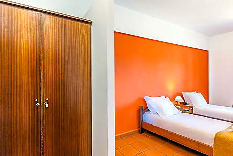 Twin Room with Private Bathroom