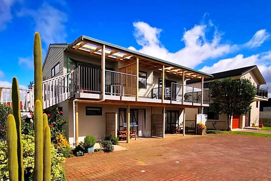 Blue Marlin Apartments