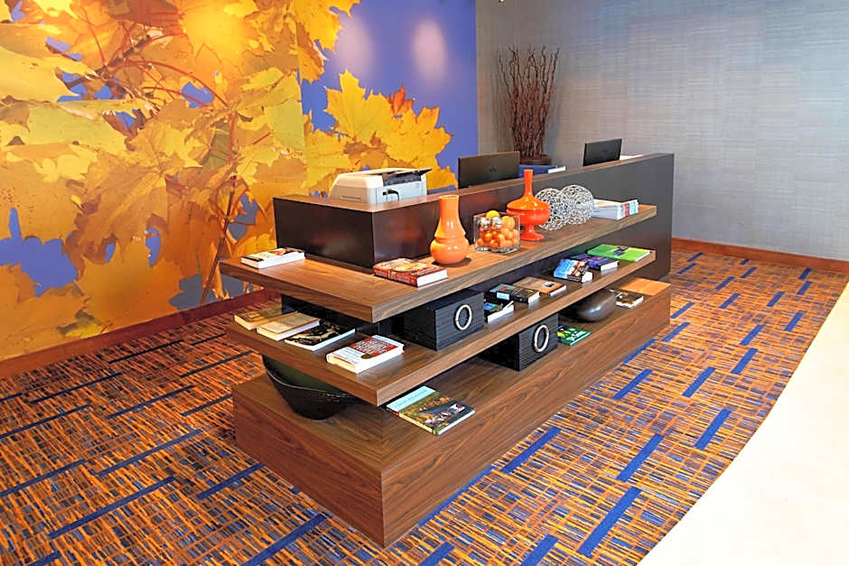 Courtyard by Marriott Shelton