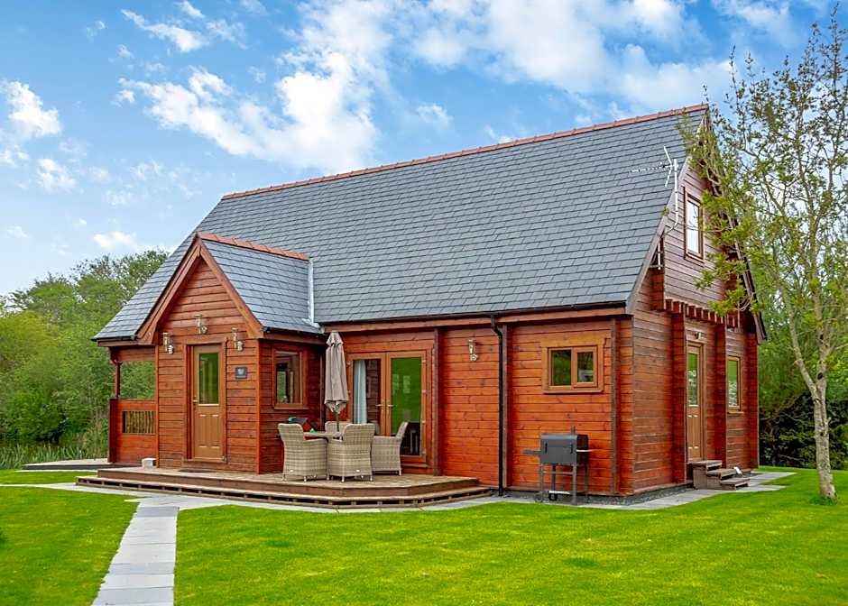 Anglesey Lakeside Lodges