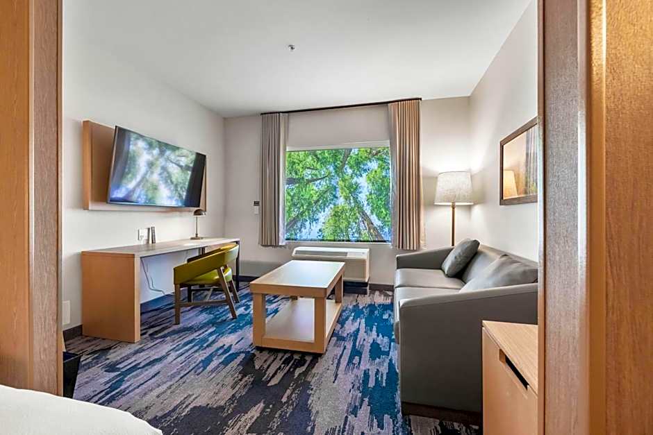 Fairfield by Marriott Inn & Suites San Francisco Airport Oyster Point Area