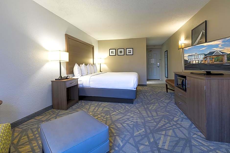 Country Inn & Suites by Radisson Asheville Downtown Tunnel Road