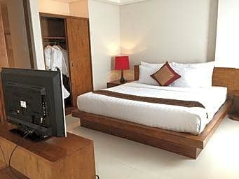 Signature Hotel Seminyak