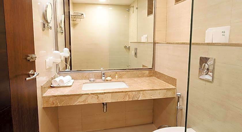 Shervani Hotel Nehru Place