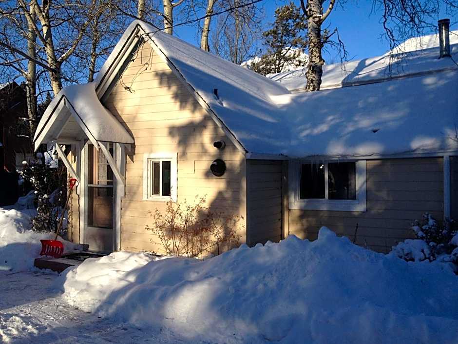 Photo 1 of 12 of Holiday Lodge Cabins