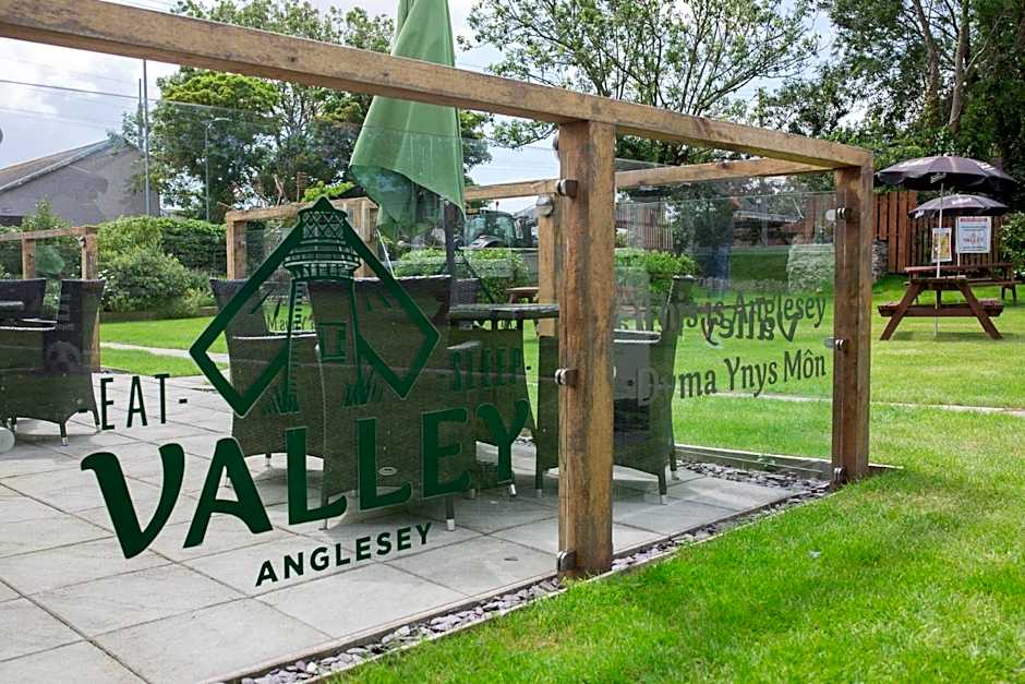 The Valley Hotel, Anglesey