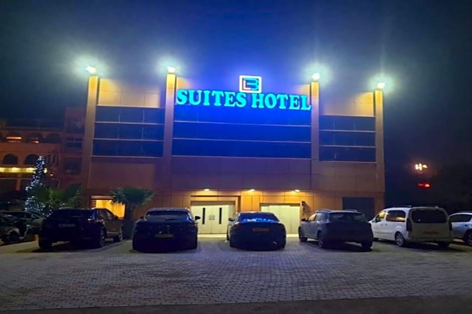 LB Suites Hotel