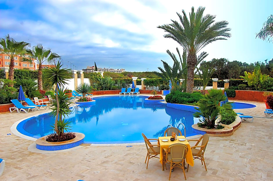 Golden Beach Appart'hotel