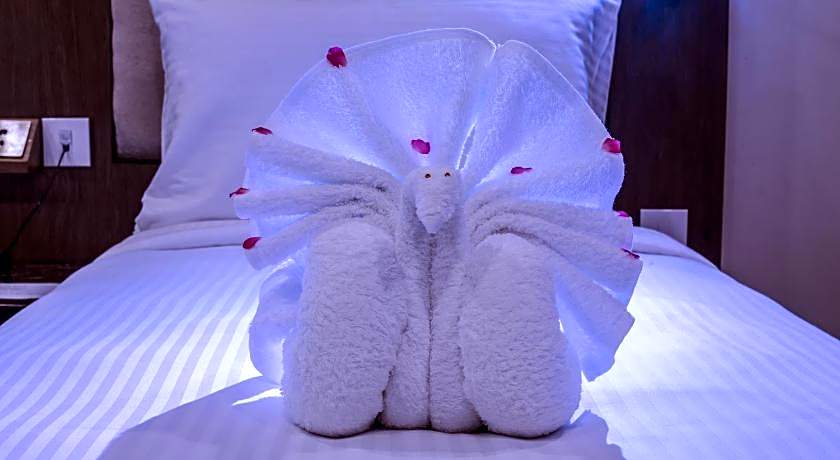 Hotel Benzz Park Vellore