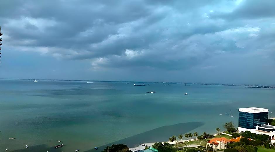 Merlene Suites at Mansion One (Formerly Known as Mansion One Suites)