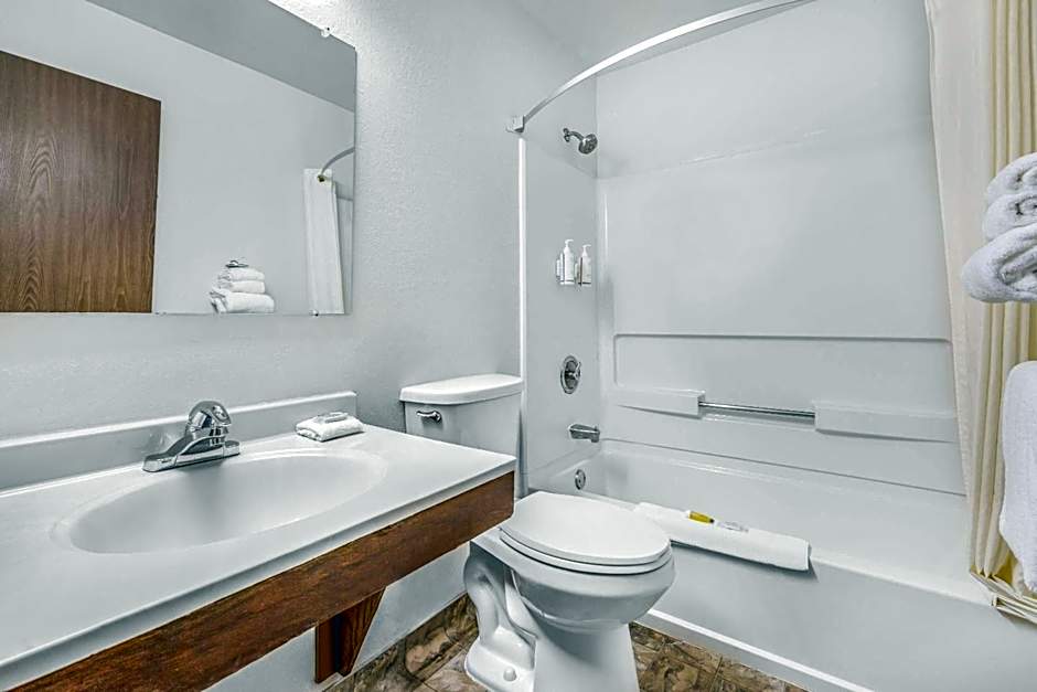 Super 8 by Wyndham Arcata