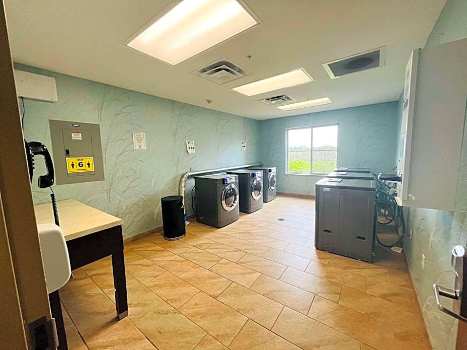 Suburban Studios Donaldsonville - Gonzales