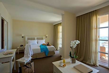 Junior Suite with Sea View - Level 0