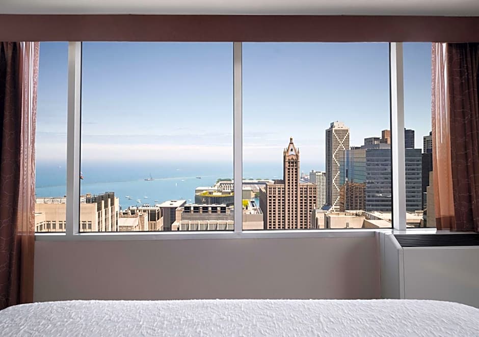 Hampton Inn By Hilton Chicago Downtown/Magnificent Mile