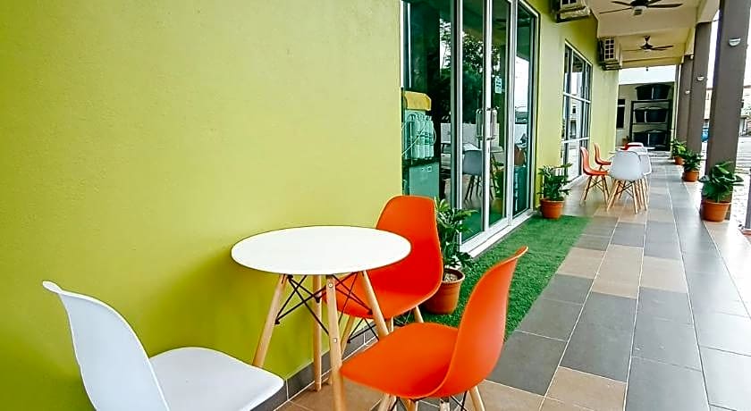 Super OYO 89771 Dane & Shue