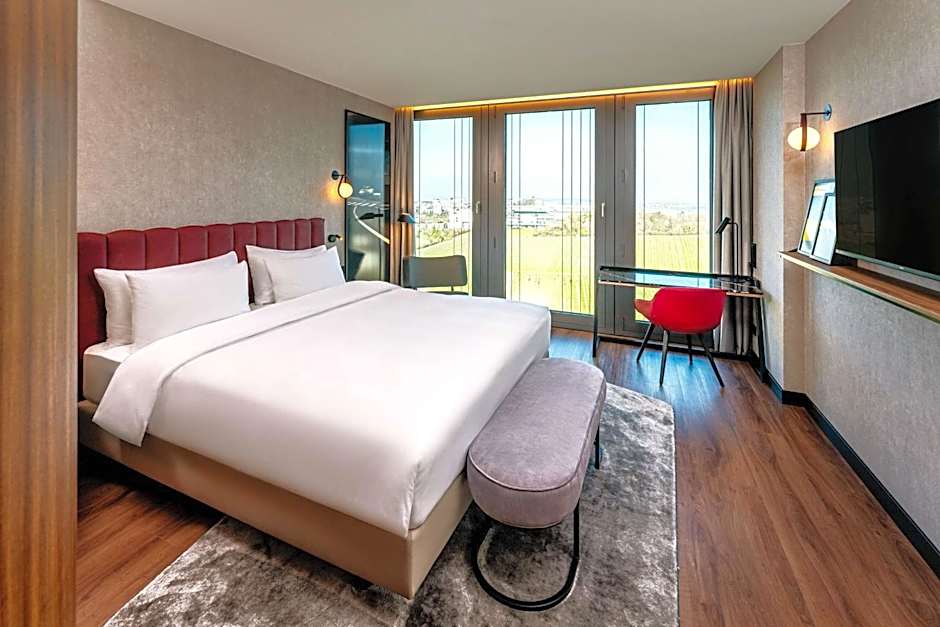 Radisson Blu Hotel at Porsche Design Tower Stuttgart