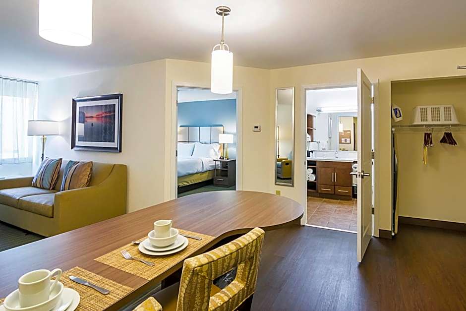 Candlewood Suites Pensacola - University Area By IHG