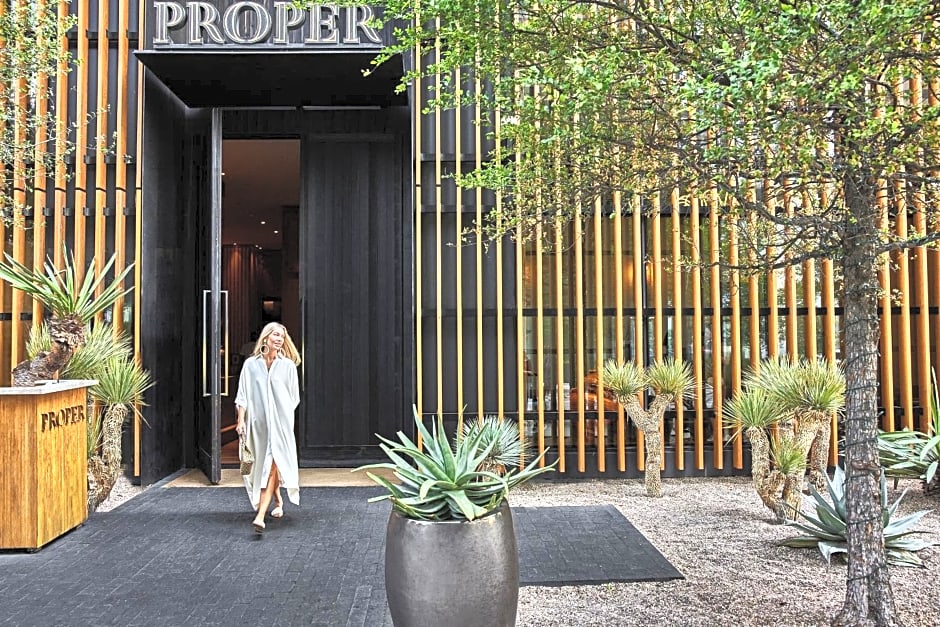 Austin Proper Hotel, a Member of Design Hotels