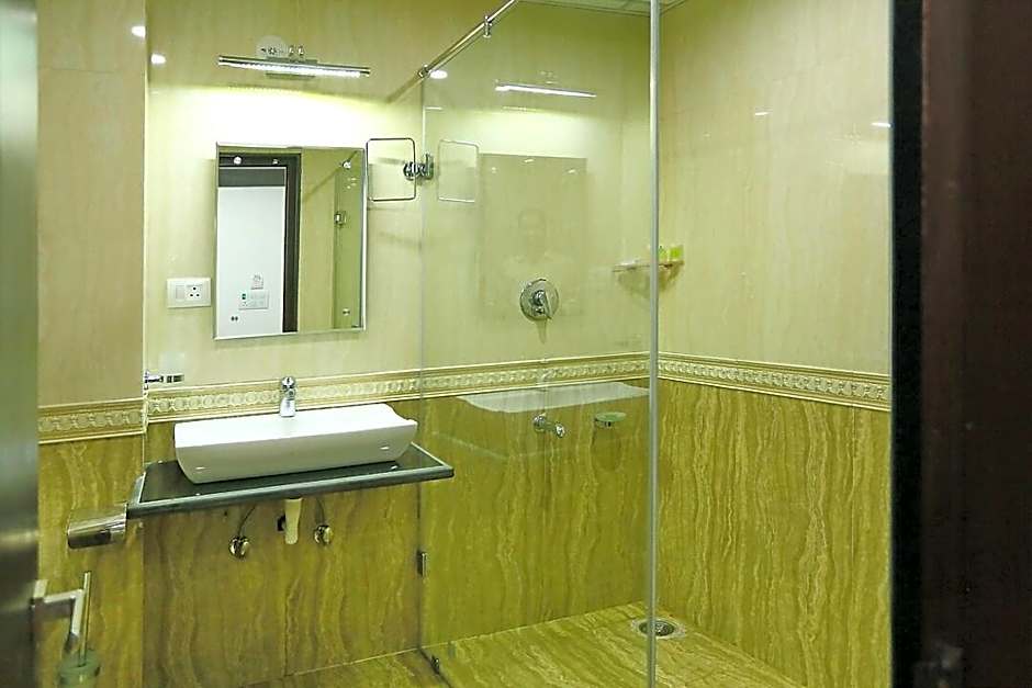 Crown Plaza Residency Srinagar