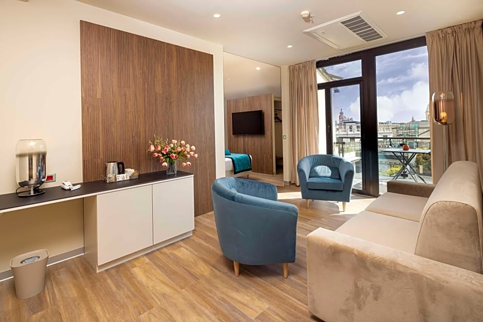 Best Western Plus Hotel City Geona
