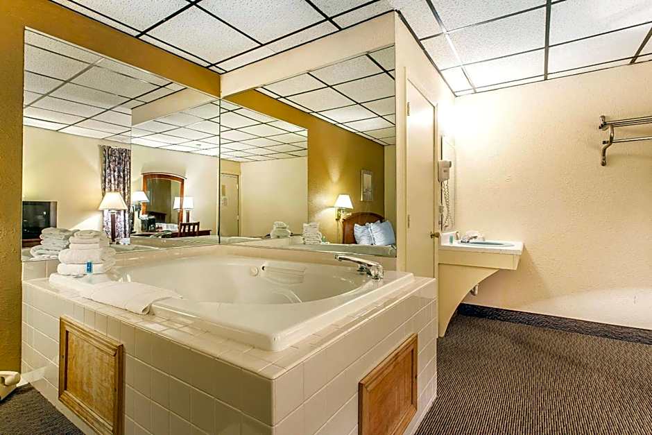 Rodeway Inn Sandusky North