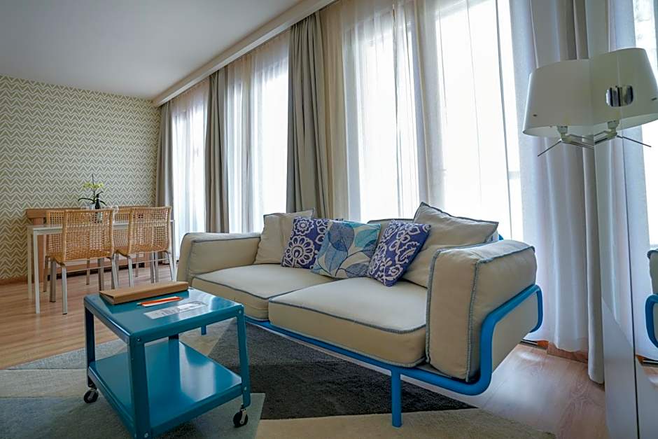 Imola Udvarház Dessert Hotel