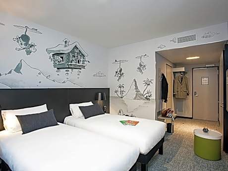 Standard Twin Room