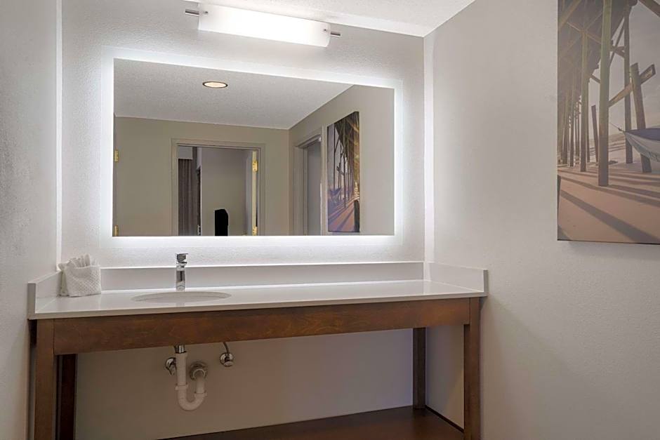 MainStay Suites Wilmington - University Area