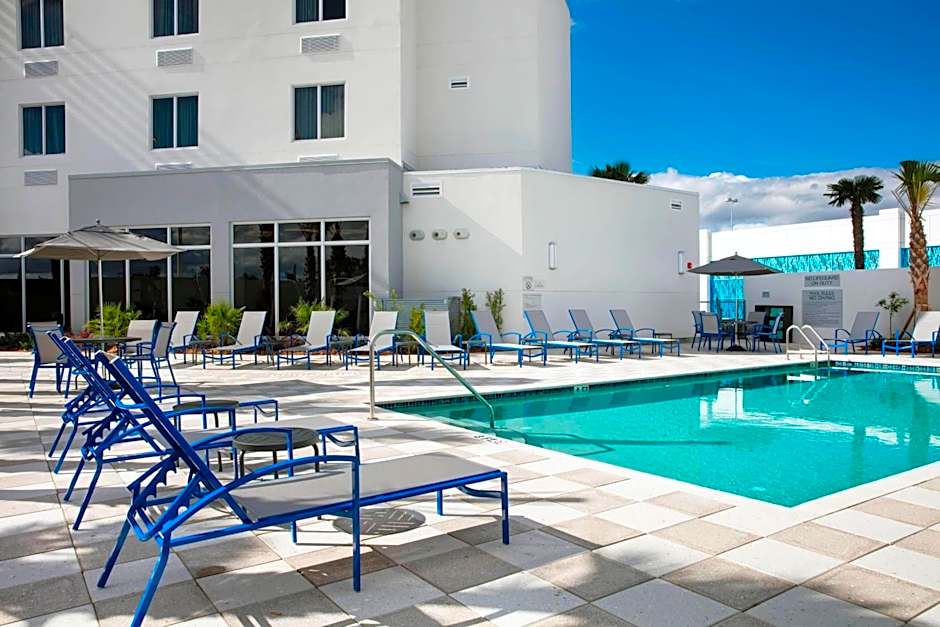 Fairfield Inn & Suites by Marriott Daytona Beach Speedway/Airport