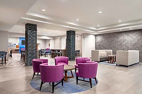 Holiday Inn Express Dumfries By IHG