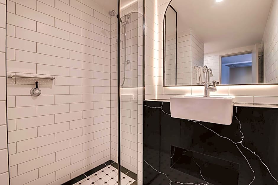 The Savoy Hotel on Little Collins Melbourne