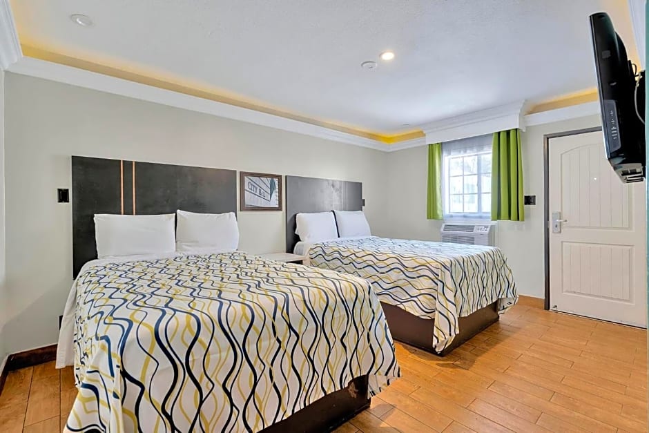 Mid City Inn