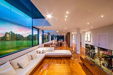 Courtyard Guesthouse