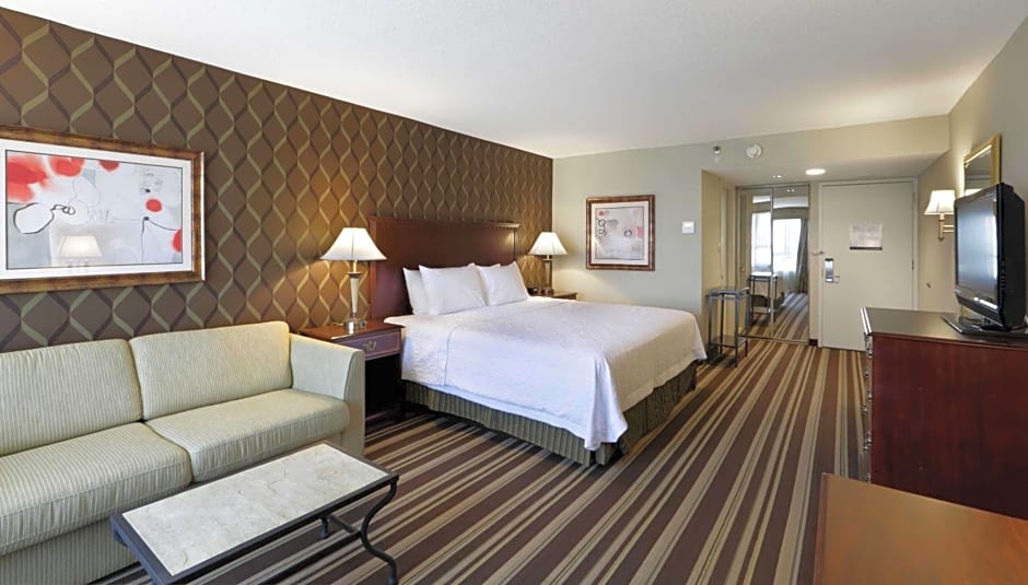 Hampton Inn By Hilton Boston/Natick