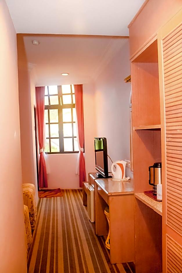 Hotel Rainbow