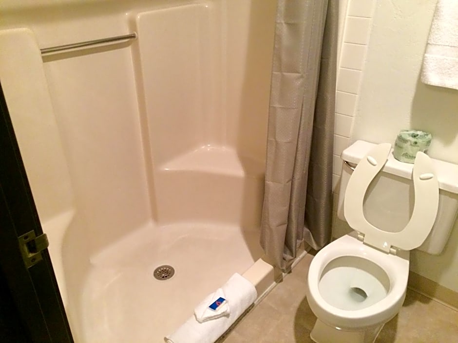 Motel 6-Fargo, ND - South