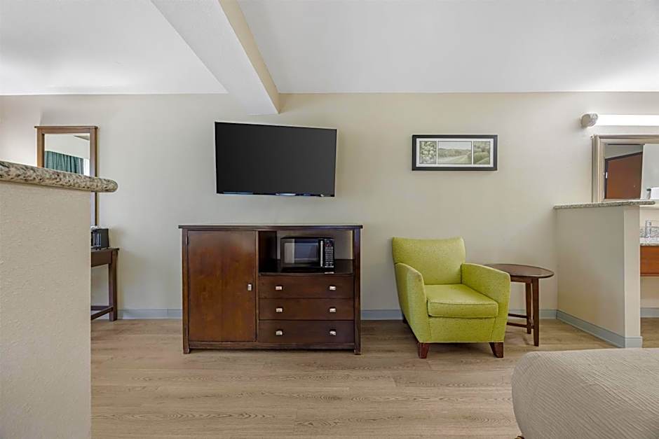 Best Western Wilsonville Inn & Suites