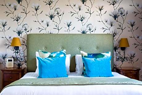 Double/Twin Room with Sea View