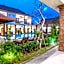 Tom's Inn Pecatu