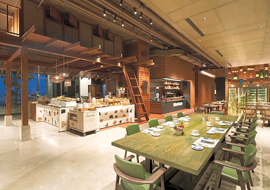 Ad Lib Hotel Khon Kaen