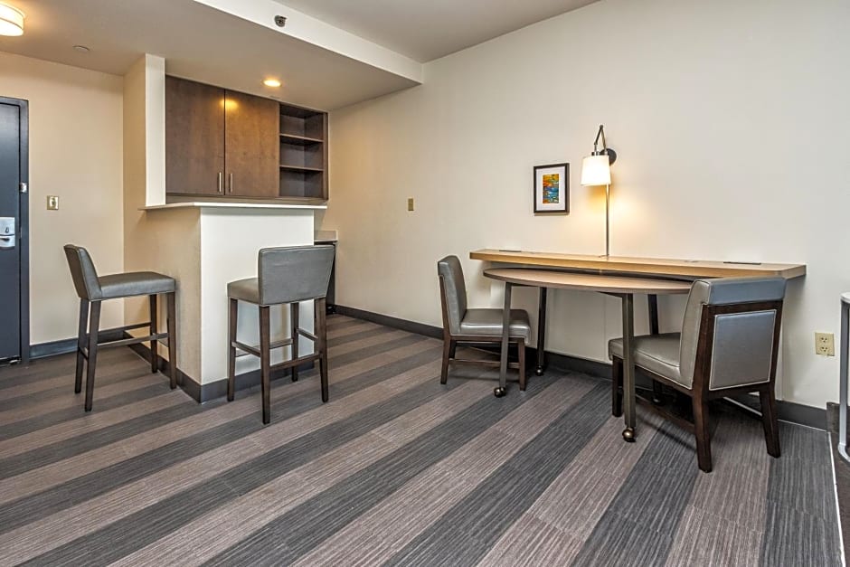 Holiday Inn Hotel & Suites Memphis-Wolfchase Galleria, an IHG Hotel