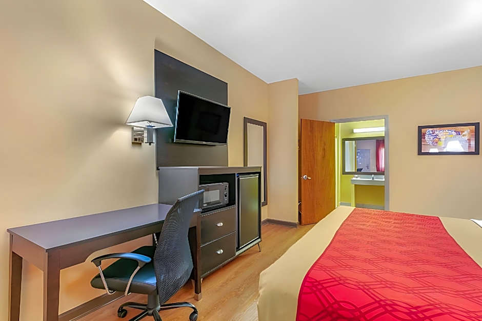 Econo Lodge Northport - Tuscaloosa